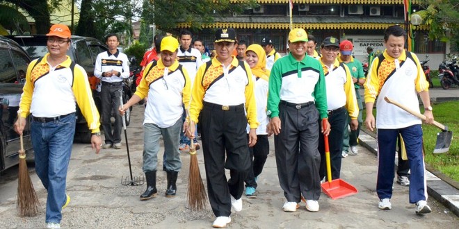 Bupati Canangkan Gerakan Jum’at Bersih