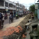 Proyek Galian Kabel Listrik PLN di Jalan Sutomo – Tanjung Datuk tak Berizin